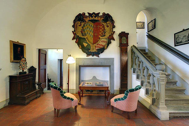 Architecture à Villa le Barone : utilisation de la "Pietra serena"