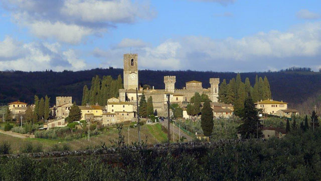 Badia a Passignano près de Villa le Barone 