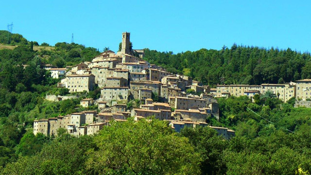 Village perché médiéval en haute Maremme: Castelniovo di VDC 